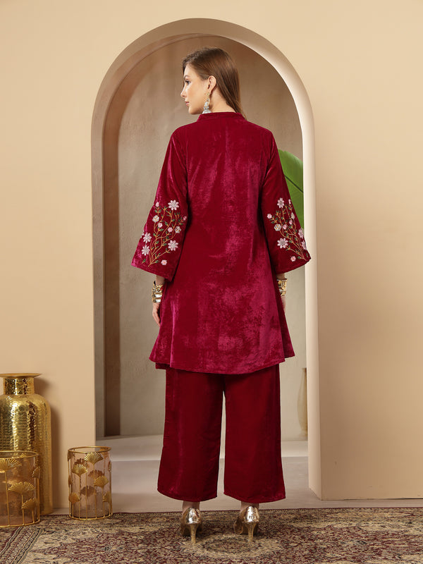 Stylum Women's Magenta Solid & Embroidered Velvet Co-Ord Set (CSMAGENTABRUNO)