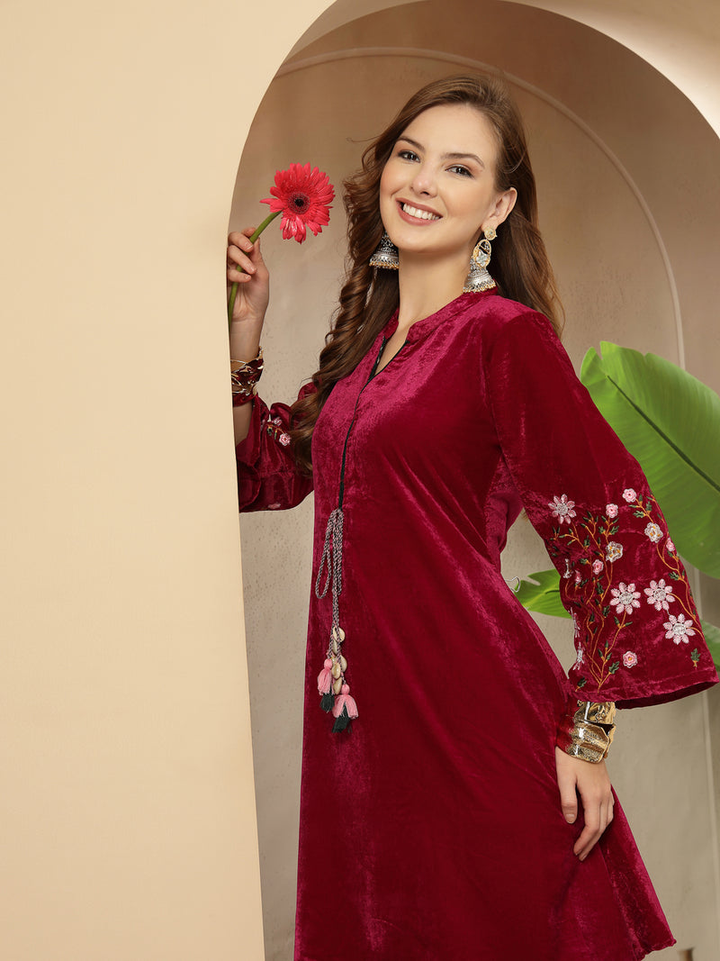 Stylum Women's Magenta Solid & Embroidered Velvet Co-Ord Set (CSMAGENTABRUNO)