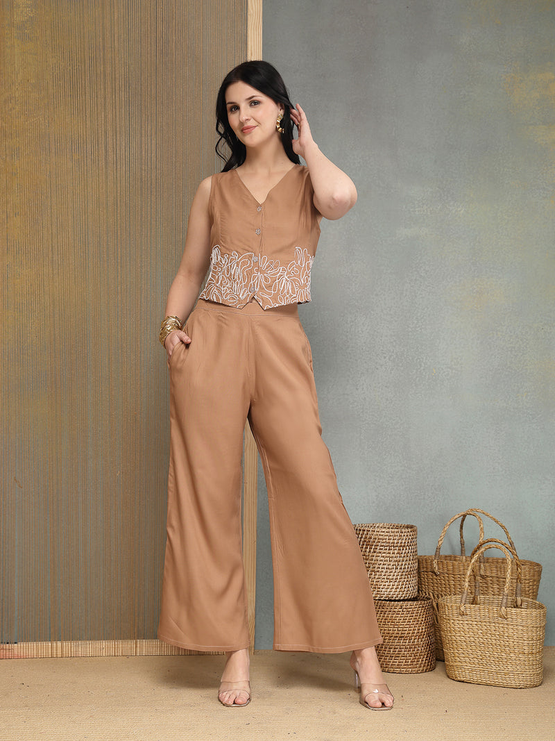 Stylum Women's Peach Solid & Embroidered Rayon Co-Ords Set (CSMOCHAHANDRA)