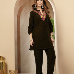 Stylum Women's Olive Solid & Embroidered Velvet Co-Ord Set (CSOLIVEDANDIYA)