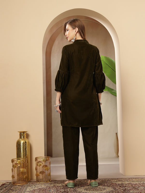 Stylum Women's Olive Solid & Embroidered Velvet Co-Ord Set (CSOLIVEDANDIYA)