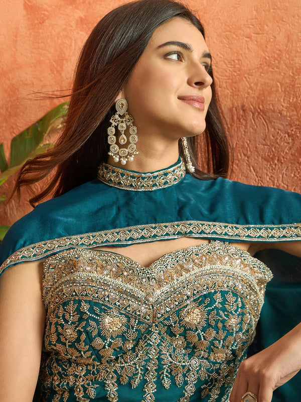 Stylum Women's Teal Solid & Embroidered Velvet Co-Ord Set (CSTEALBHAVYA)