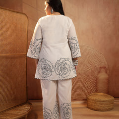 Stylum Women's Plus Size White Floral Printed Cotton Co-Ord Set (CSWHITEZINPAPLUS)