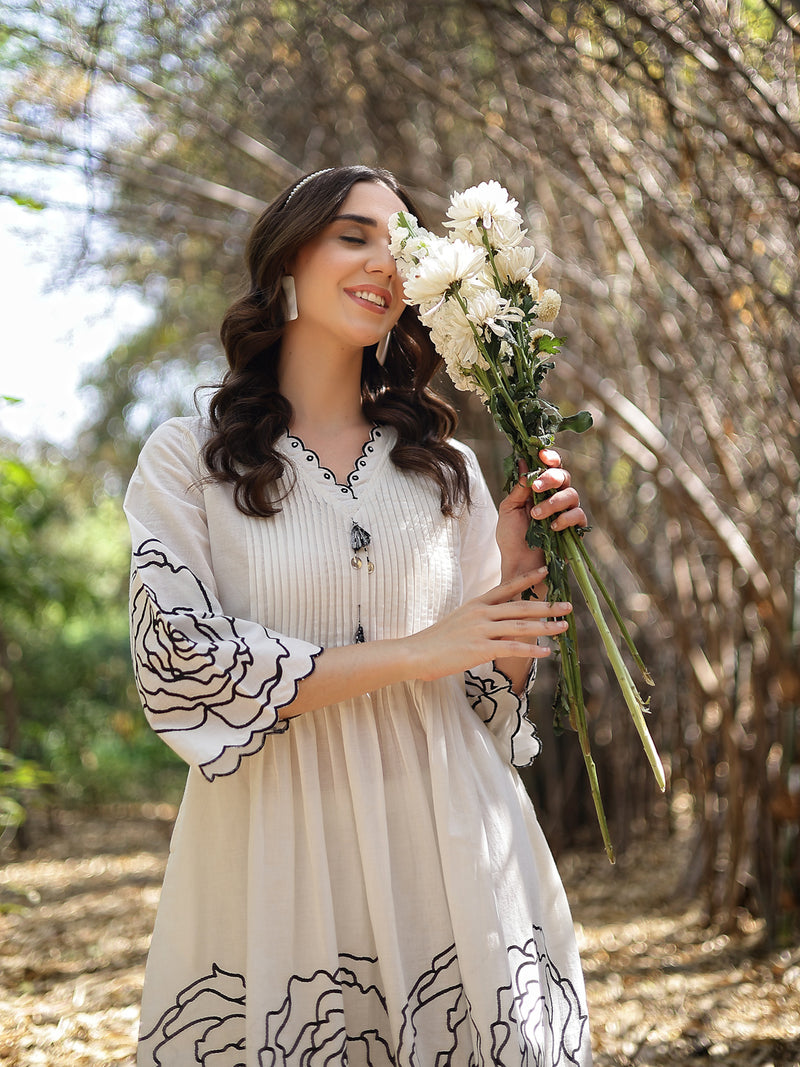 Stylum Women's White Floral & Embroidered Cotton Co-ord Set (CSWHITEZINPA)