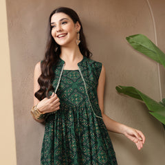 Styum Women's Green Bandhej Printed Rayon Tiered Dress With Ethnic Jacket (DRSGREENHIMALYA)