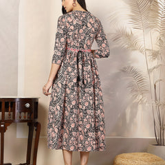 Stylum Women's Black Paisly Printed Rayon A-Line Belted Dress (DRSMULTIMANARA)