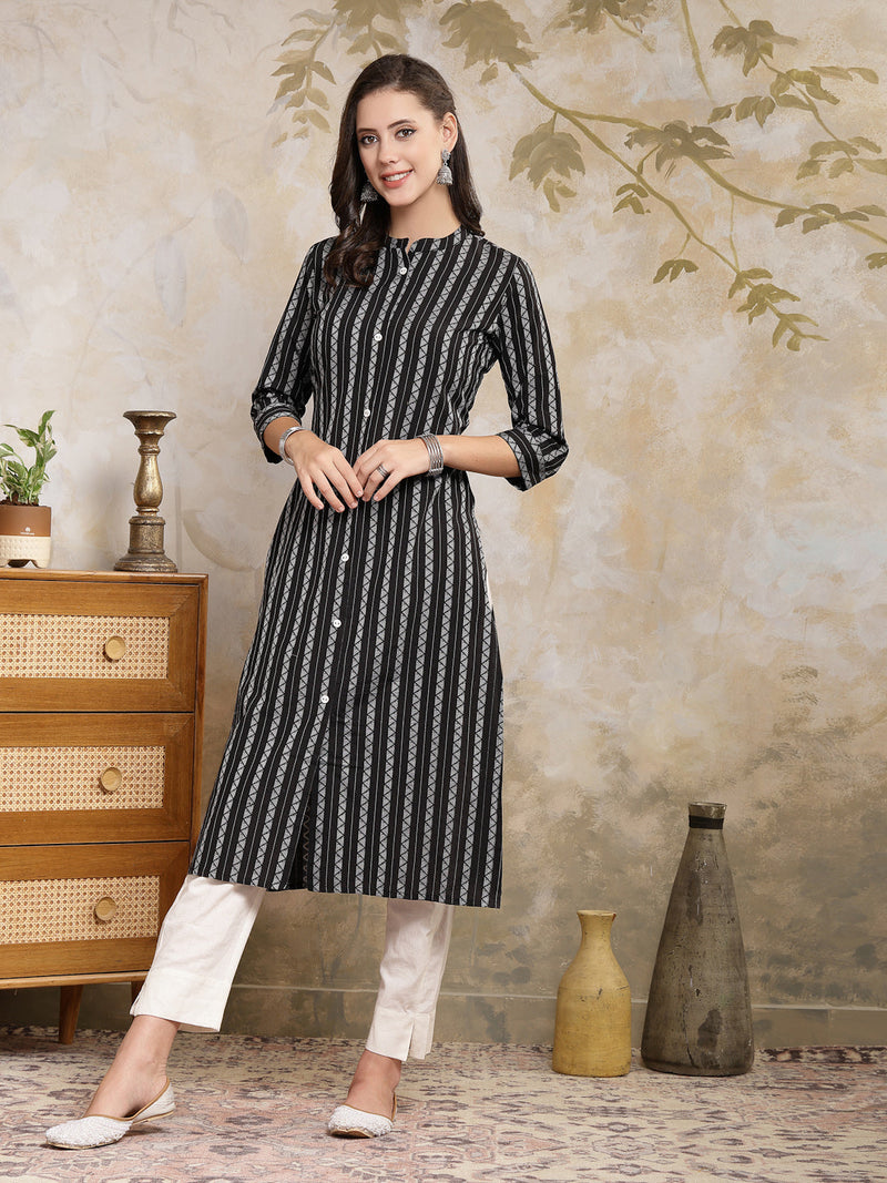 Stylum Women's Self Designed Cotton Blend Straight Kurta (FELIS)