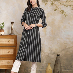 Stylum Women's Self Designed Cotton Blend Straight Kurta (FELIS)