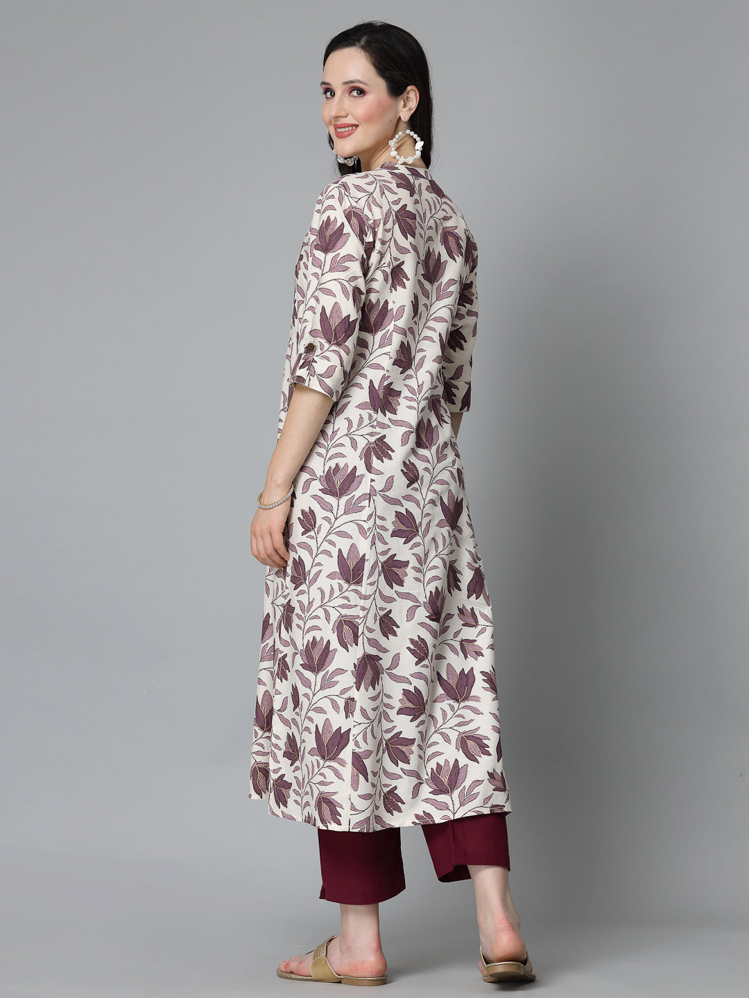 Stylum Women's Floral Printed Rayon A-Line Kurta (GAAZIMAUVE)