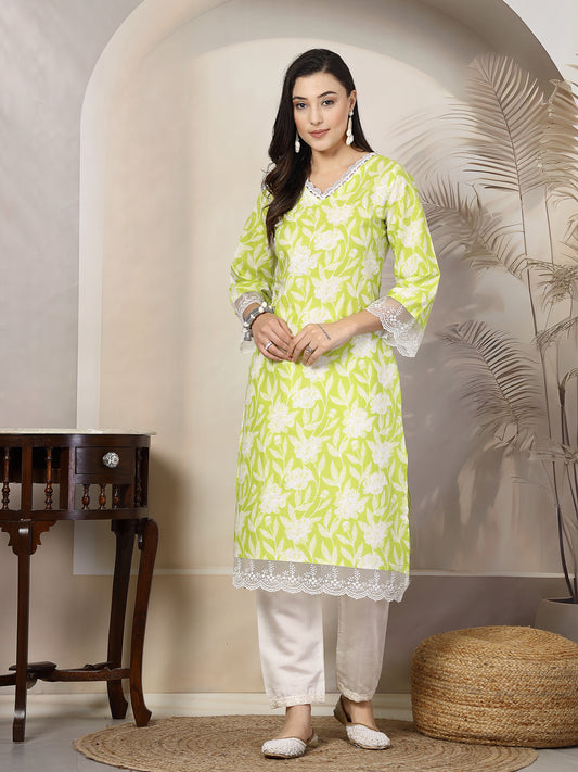 Stylum Women's Green Floral Printed Cotton Straight Kurta (GREENGALI)