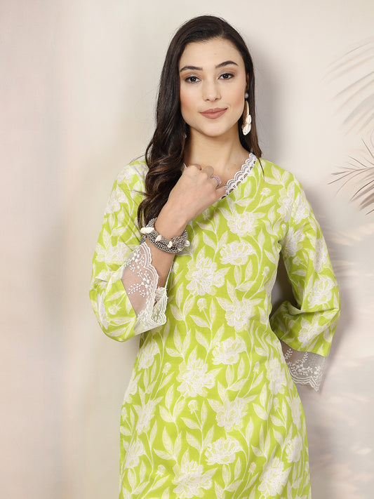 Stylum Women's Green Floral Printed Cotton Straight Kurta (GREENGALI)