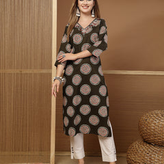 Stylum Women's Green Block Printed Cotton Straight Kurta (GREENGILD)