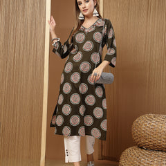 Stylum Women's Green Block Printed Cotton Straight Kurta (GREENGILD)