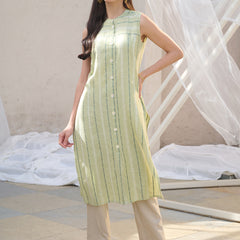 Stylum Women's Green Woven Design Cotton Blend Straight Kurta (GREENKULI)