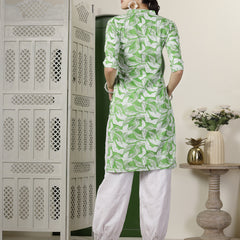 Stylum Women's Paisley Printed Rayon Straight Kurta (GREENPARLE)