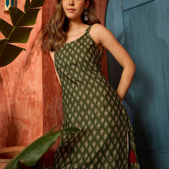 Stylum Women's Green Ethnic Motif Printed Rayon Straight Kurta (GREENRATAN)