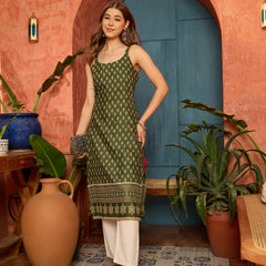 Stylum Women's Green Ethnic Motif Printed Rayon Straight Kurta (GREENRATAN)