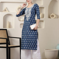 Stylum Women's Indigo Blue Printed & Embroidered Cotton Straight Chicken Kurta (INDIGOPARAG)