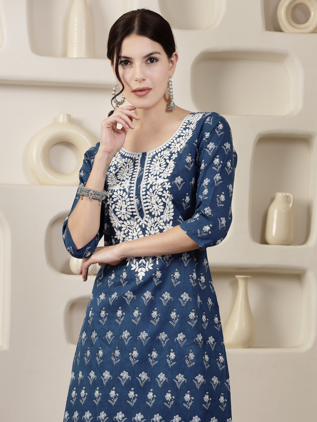 Stylum Women's Indigo Blue Printed & Embroidered Cotton Straight Chicken Kurta (INDIGOPARAG)