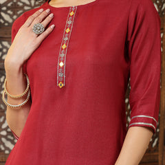 Stylum Women's Self Designed Cotton Blend Straight Kurta (ISABEL)