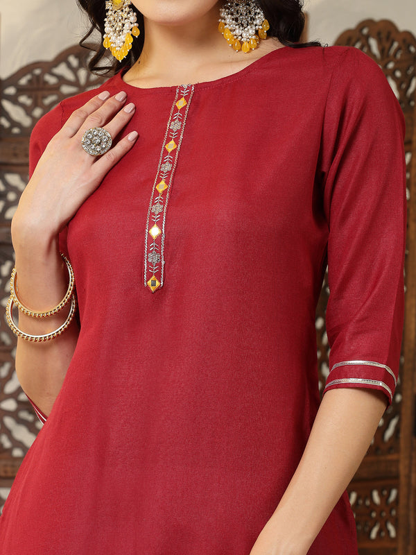 Stylum Women's Self Designed Cotton Blend Straight Kurta (ISABEL)