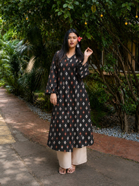 Stylum Women's Black Ikat Printed Rayon A-Line Kurta With Palazzo (KPBLACKVILAS)