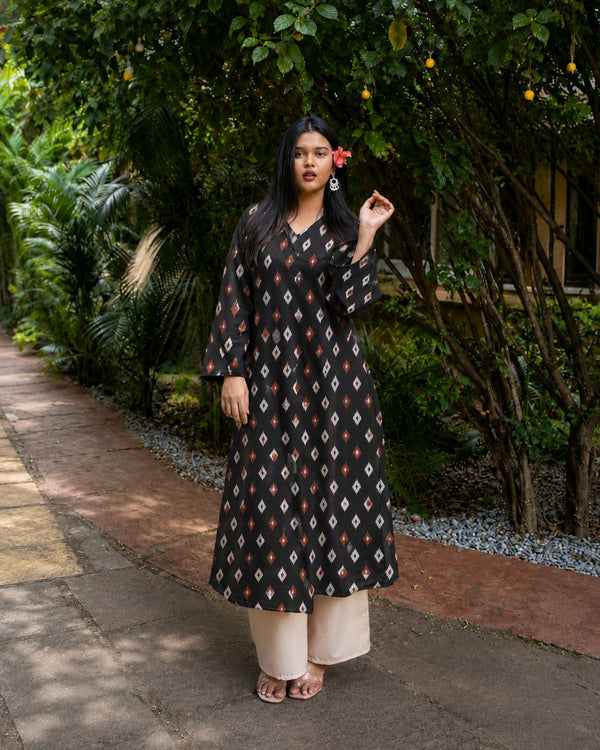Stylum Women's Black Ikat Printed Rayon A-Line Kurta With Palazzo (KPBLACKVILAS)