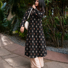 Stylum Women's Black Ikat Printed Rayon A-Line Kurta With Palazzo (KPBLACKVILAS)