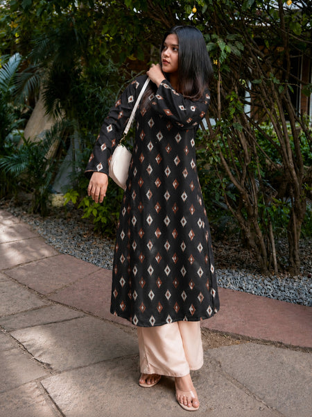 Stylum Women's Black Ikat Printed Rayon A-Line Kurta With Palazzo (KPBLACKVILAS)