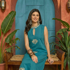 Stylum Women's Blue Solid & Embroidered Cotton Straight Kurta Pant Set (KPBLUECIPLA)