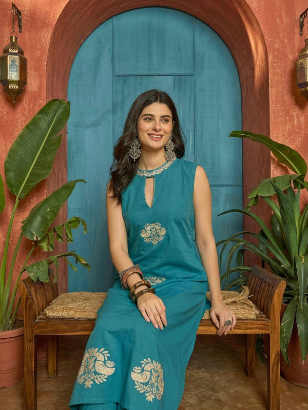 Stylum Women's Blue Solid & Embroidered Cotton Straight Kurta Pant Set (KPBLUECIPLA)