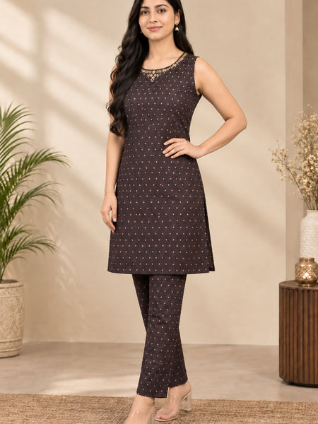 Stylum Women's Gold Printed Rayon Straight Kurta Pant Set (KPBROWNBANSI)