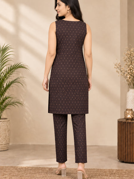 Stylum Women's Gold Printed Rayon Straight Kurta Pant Set (KPBROWNBANSI)