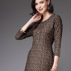 Stylum Women's Printed Poly Crepe Straight Kurta Palazzo Set (KPBROWNTALE)