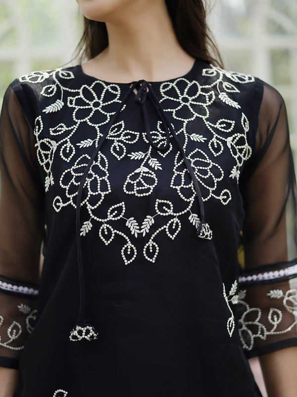 Stylum Women's Black Solid & Embroidered Cotton Straight Kurta Pant Dupatta Set (KPDBLACKPITHORA)