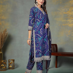 Stylum Women's Blue Bandhani Print & Embroidered Muslin Straight Kurta Pant Dupatta Set (KPDBLUEBANNO)