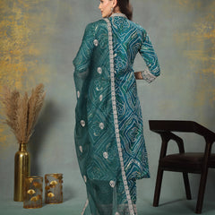 Stylum Women's Green Bandhani Print & Embroidered Muslin Straight Kurta Pant Dupatta Set (KPDGREENBANNO)