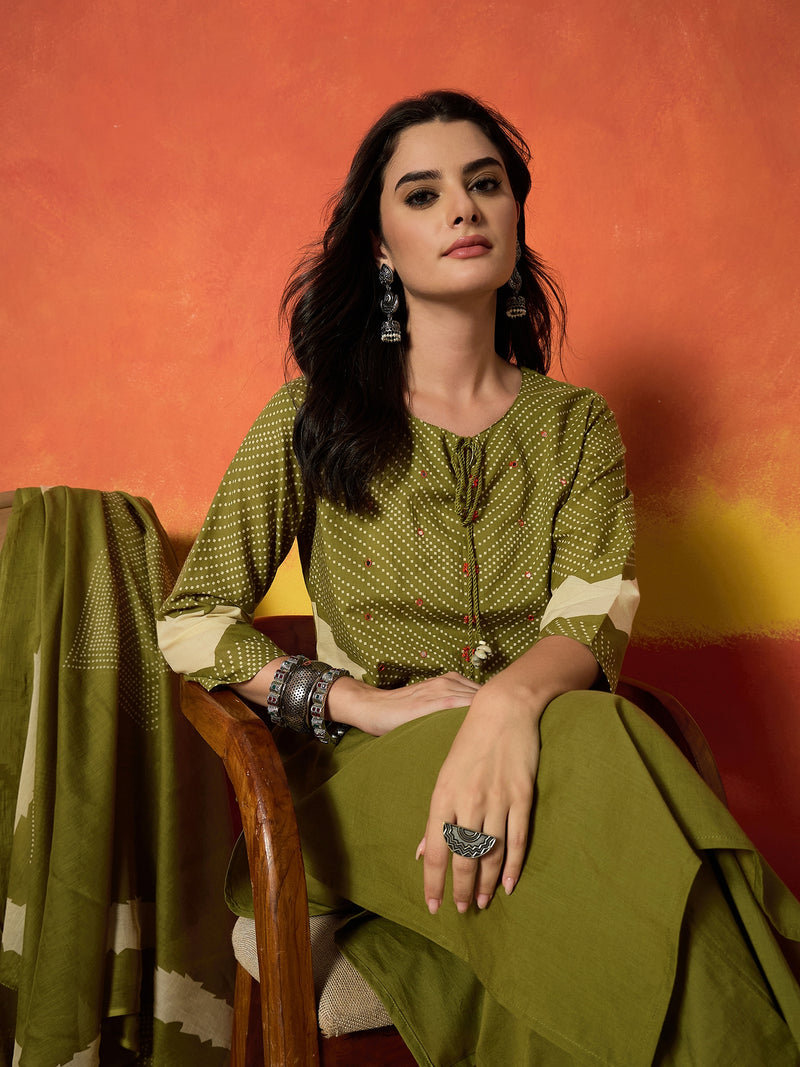 Stylum Women's Green Bandhej Printed Cotton Straight Kurta Pant Dupatta Set (KPDGREENDIRAM)