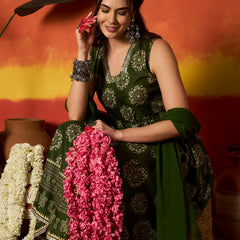 Stylum Women's Green Ethnic Motif Printed Rayon Anarkali Kurta Pant Dupatta Set (KPDGREENOSLO)