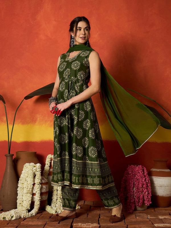 Stylum Women's Green Ethnic Motif Printed Rayon Anarkali Kurta Pant Dupatta Set (KPDGREENOSLO)