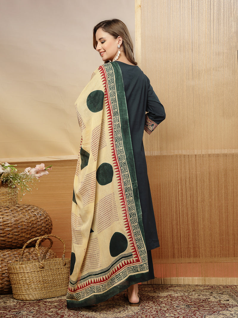 Stylum Women's Green Solid Cotton Straight Kurta Pant Dupatta Set (KPDGREENPANNA)