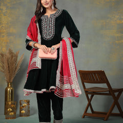 Stylum Women's Green Solid & Embroidered Velvet Flared Short Kurta Pant Dupatta Set (KPDGREENRESHMA)