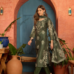 Stylum Women's Green Ikkat Printed Chanderi Straight Kurta Pant Dupatta Set (KPDGREENROCHAK)