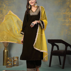 Stylum Women's Green Solid & Embroidered Velvet Straight Kurta Pant Dupatta Set (KPDGREENSABINA)