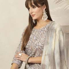 Stylum Women's Grey Ethnic Printed Cotton Blend Straight Kurta Pant Dupatta Set (KPDGREYJUNA)