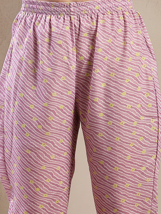 Stylum Women's Lavender Leheriya Printed Cotton Flared Kurta Pant Dupatta Set (KPDLAVENDERPRADA)