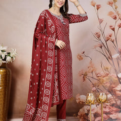 Stylum Women's Maroon Bandhani Printed & Embroidered Cotton Straight Kurta Pant Dupatta Set (KPDMAROONTIRA)