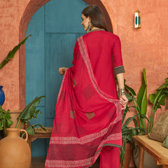 Stylum Women's Maroon Solid Rayon Straight Kurta Palazzo Dupatta Set (KPDMAROONTULIP)