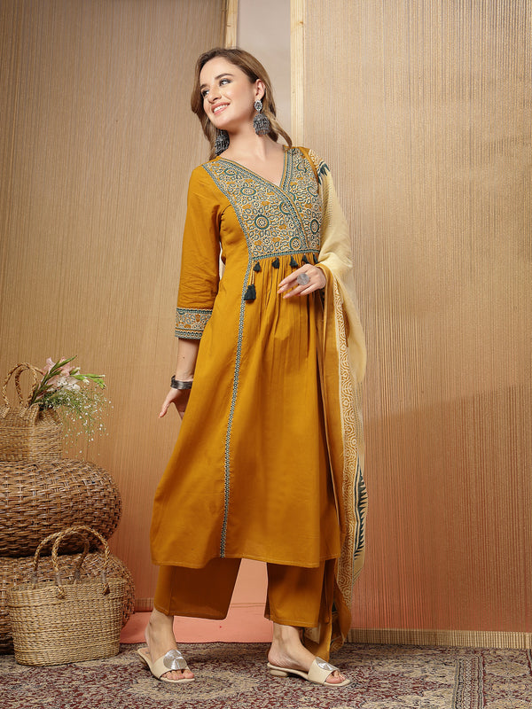 Stylum Women's Mustard Solid Cotton Straight Kurta Pant Dupatta Set (KPDMUSTPANNA)