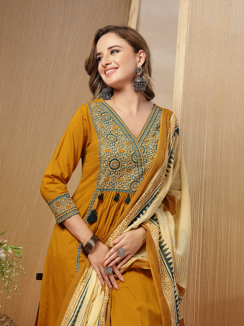 Stylum Women's Mustard Solid Cotton Straight Kurta Pant Dupatta Set (KPDMUSTPANNA)